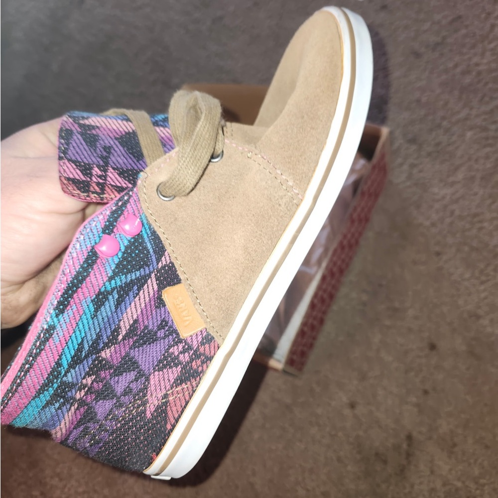 Vans Tan and Pink Sneakers with Geometric Pattern